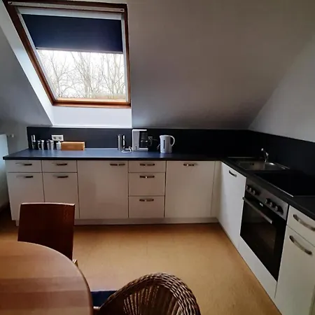 Апартаменты Gemuetliche Fuer Bis Zu 6 Personen